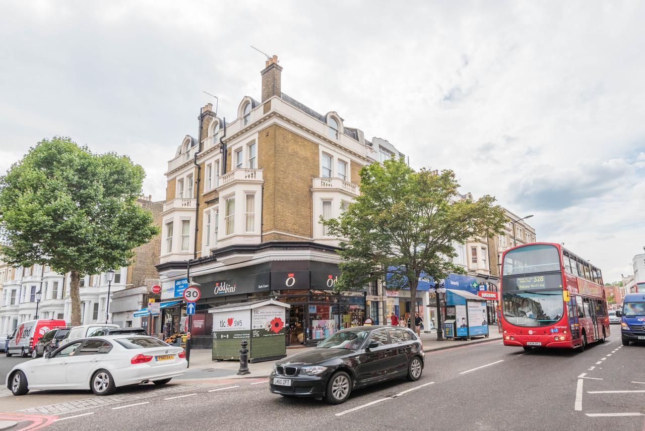 Lovely Chelsea Home Near The Thames By Underthedoormat Londyn Zewnętrze zdjęcie